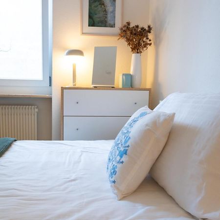 Gemuetliche Grosse Wohnung Naehe Uni Basel Bagian luar foto