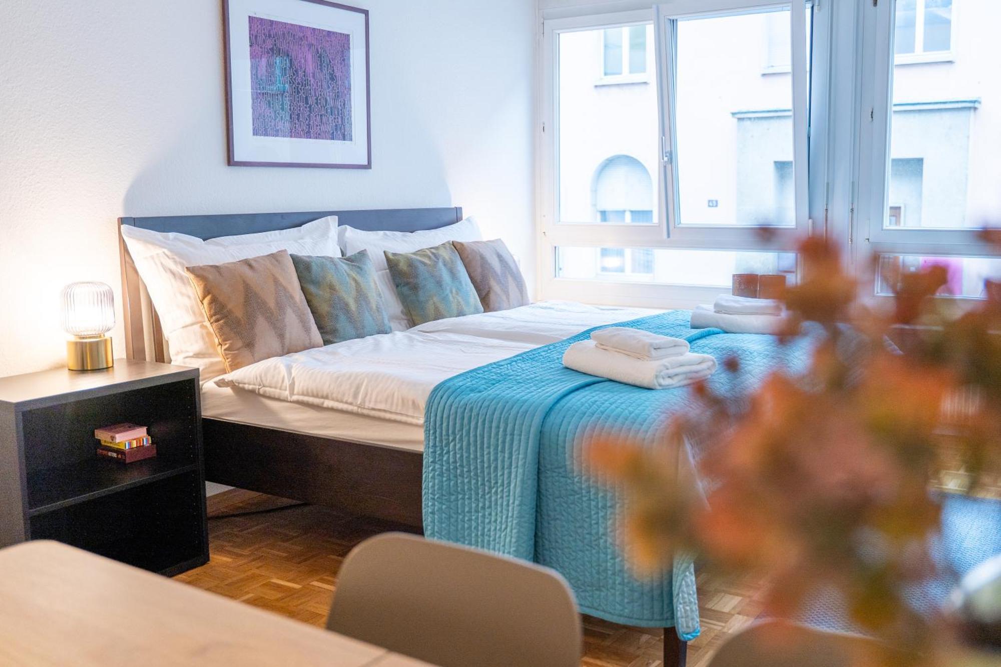 Gemuetliche Grosse Wohnung Naehe Uni Basel Bagian luar foto