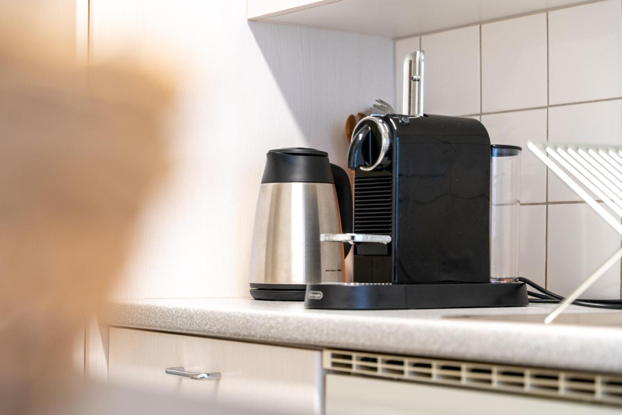 Gemuetliche Grosse Wohnung Naehe Uni Basel Bagian luar foto