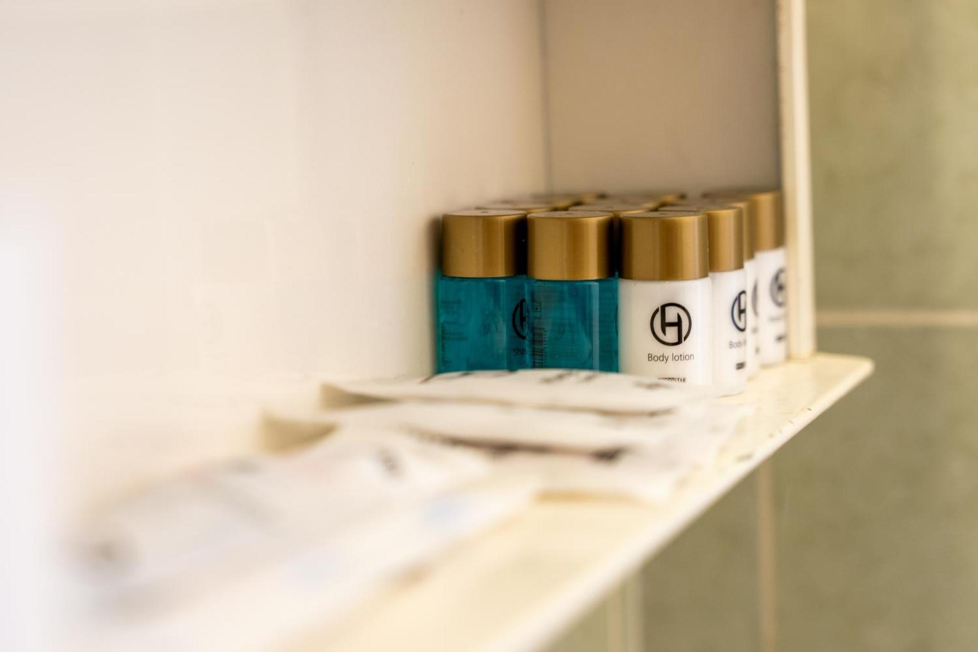 Gemuetliche Grosse Wohnung Naehe Uni Basel Bagian luar foto